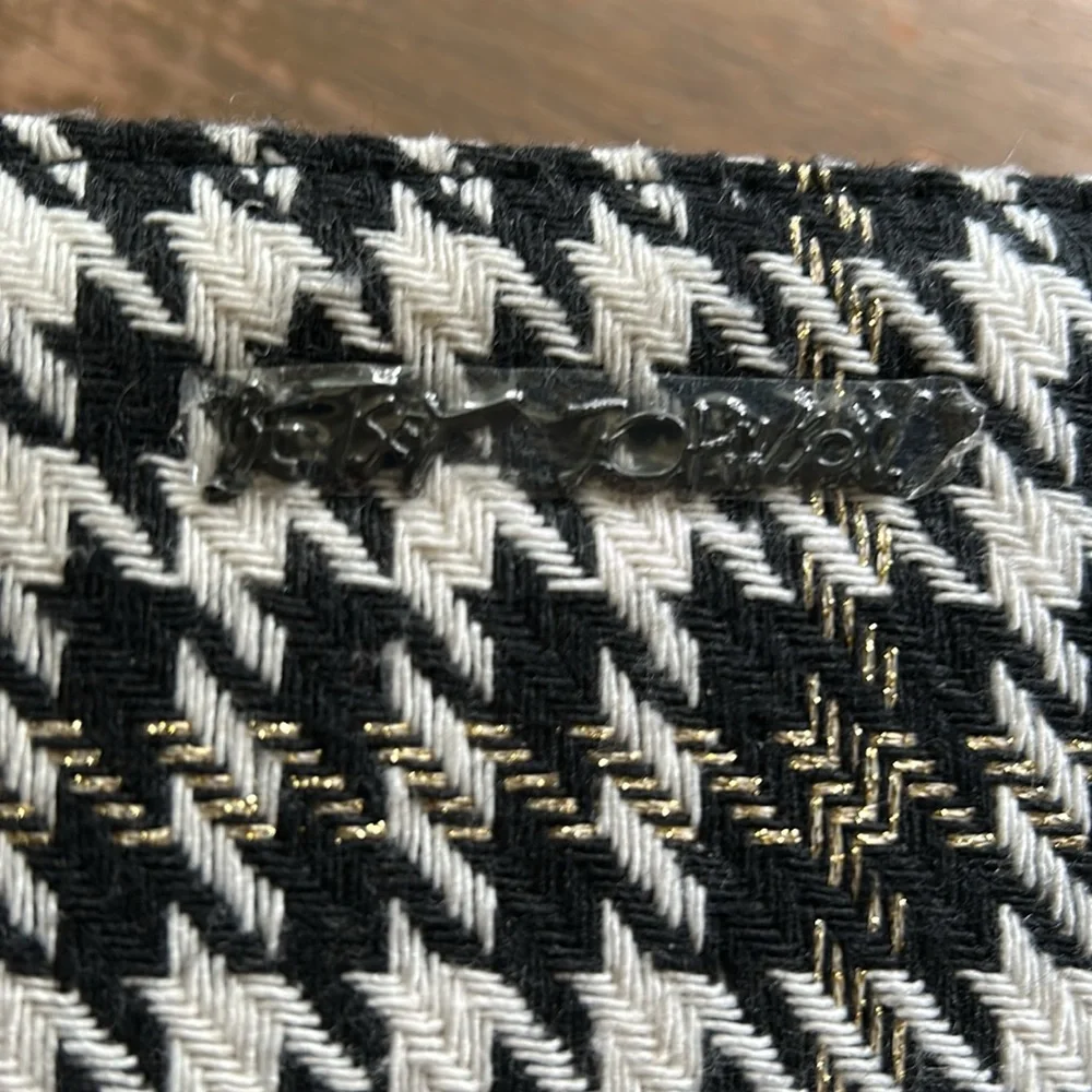 Betsy Johnson NWT Houndstooth Wristlet Wallet - Picture 4 of 7